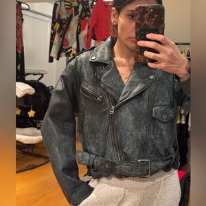 Carmar acid wash “beat up” over sized cropped moto leather jacket